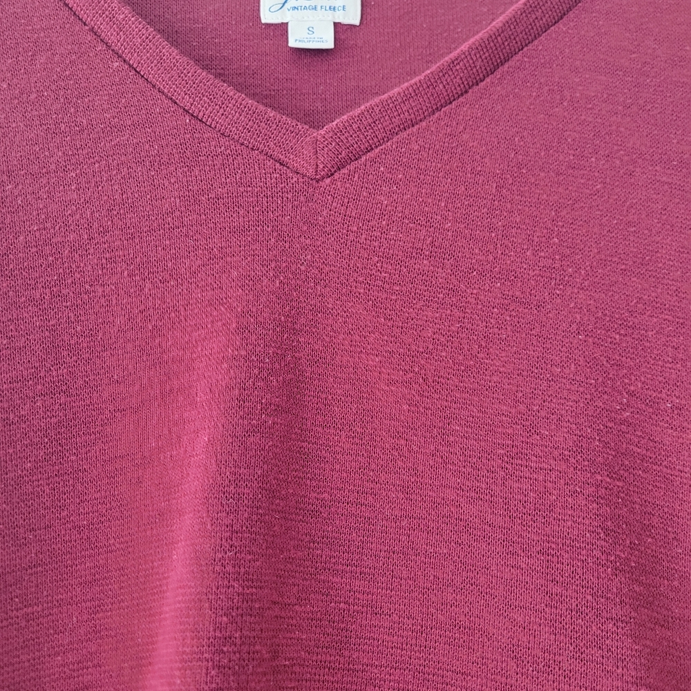 J. Crew Vintage Fleece Burgundy V-Neck Sweater Size Small Classic Preppy Cozy - Picture 6 of 7